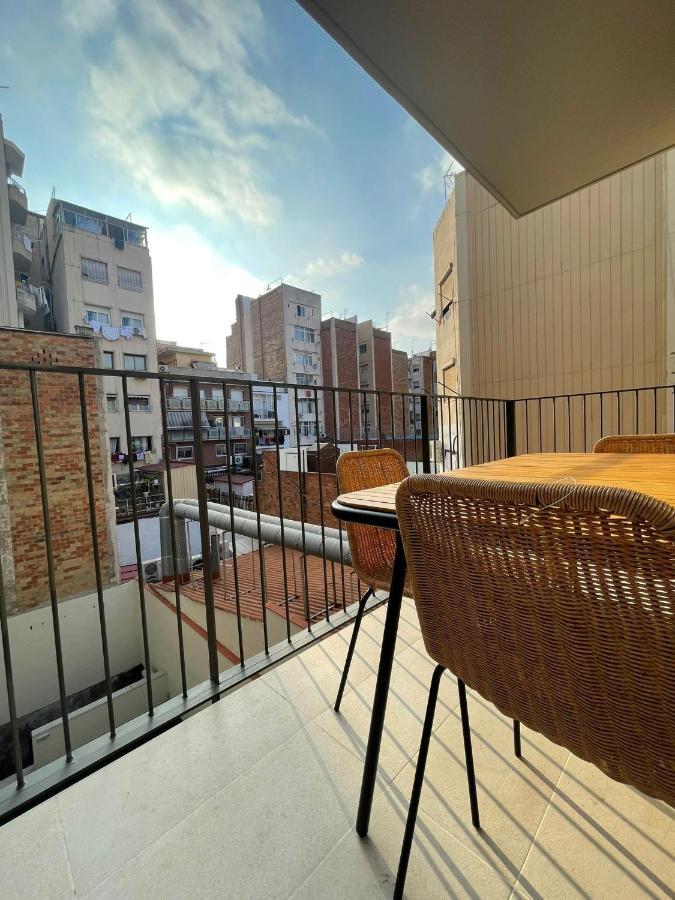 Bonito Piso Cerca Del Campo De Futbol De Barcelona L'Hospitalet de Llobregat Exterior foto